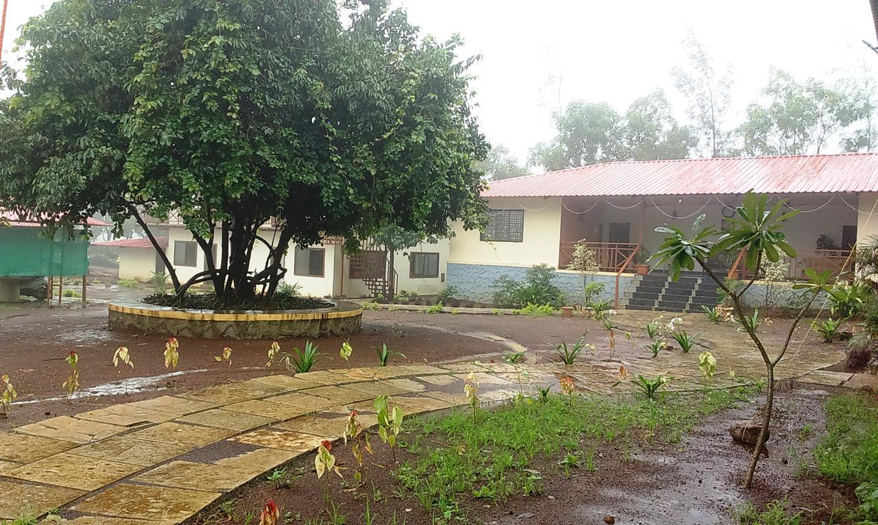 Prakruti Agro Farm Hotel Jawhār Eksteriør billede